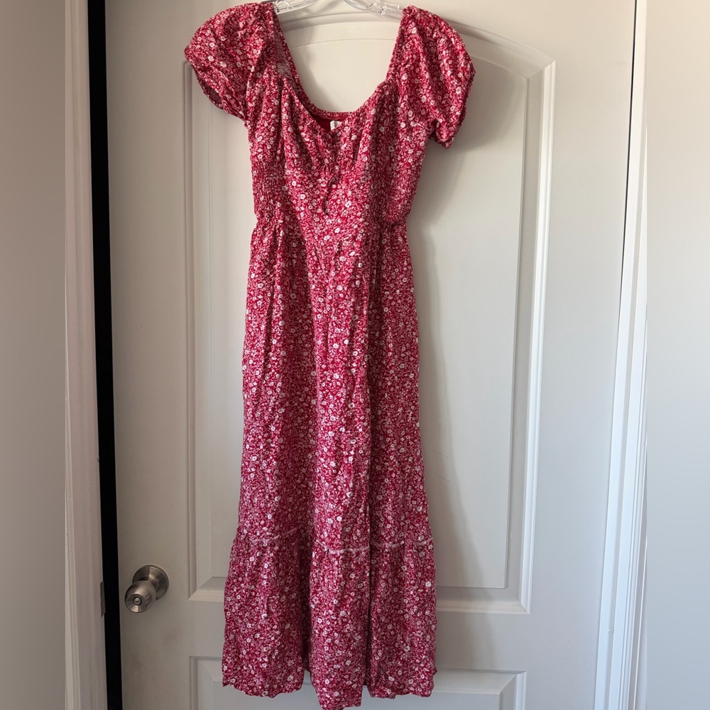Hollister Red Floral Midi Dress side smocked